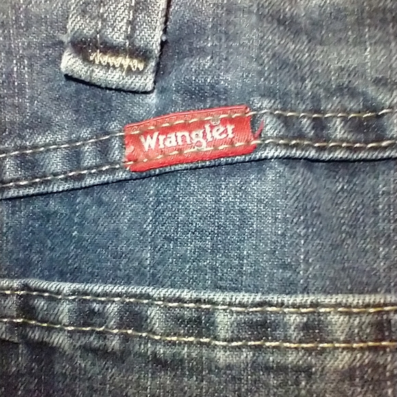 Wrangler Carpenter Blue Medium Wash Denim Jeans Men's sz 42x30. - Picture 7 of 7